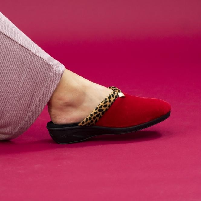 Lunar Michelle Red Ocelot Slipper