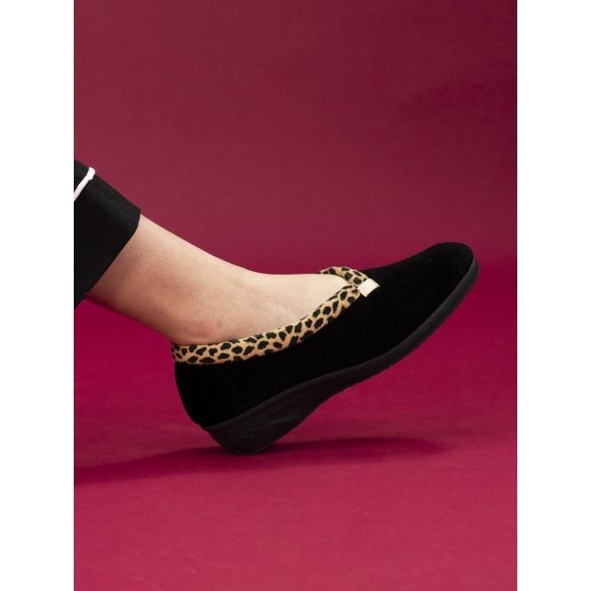 Lunar Paloma Black Leopard Trim Slipper