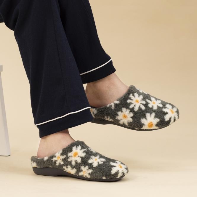 Lunar Plumeria Grey Slipper