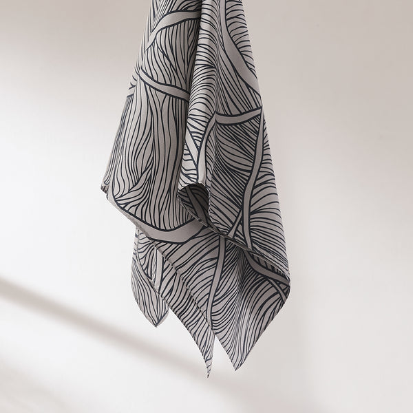 Lush Décor Chuks Collins X Lush Decor - Umbra Bloom Silk Scarf