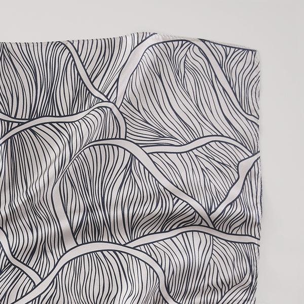 Lush Décor Chuks Collins X Lush Decor - Umbra Bloom Silk Scarf
