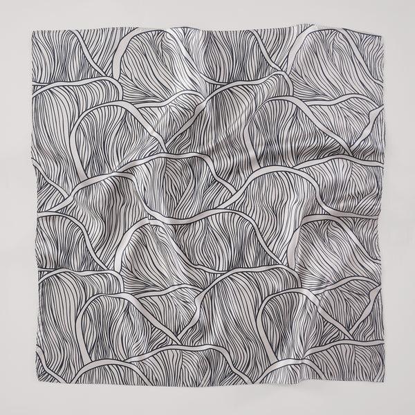 lush décor Chuks Collins x Lush Decor - Umbra Bloom Silk Scarf