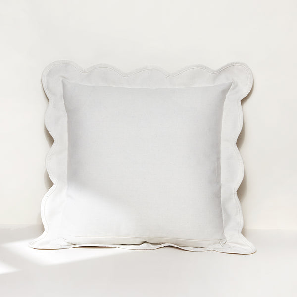 Lush Décor Coastal Chic Scalloped Edge Throw Pillow Cover