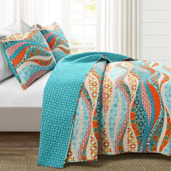 Lush Décor Hailey Watercolor Wave Reversible Cotton Quilt 3 Piece Set