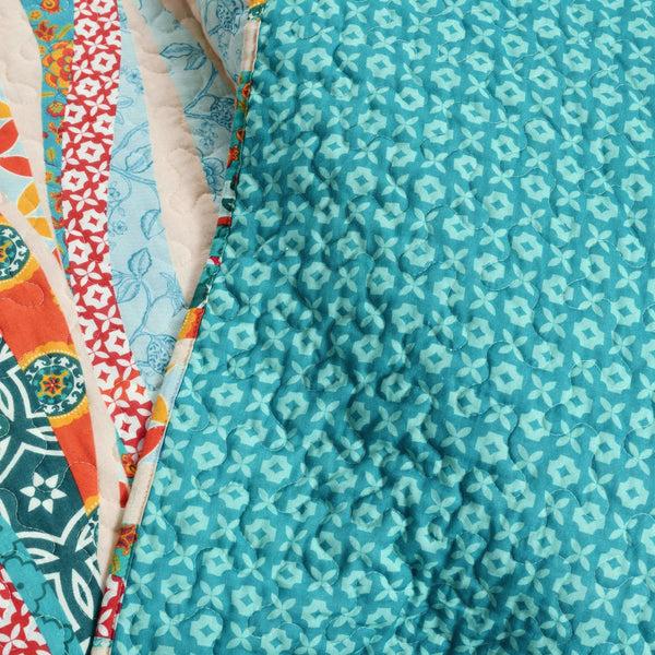 Lush Décor Hailey Watercolor Wave Reversible Cotton Throw