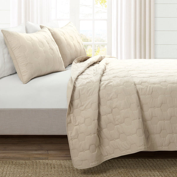 Lush Décor Hexagon Honeycomb Textured Cotton Quilt 3 Piece Set