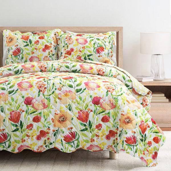 Lush Décor Leilani Watercolor Scallop Edged Floral 3 Piece Quilt Set