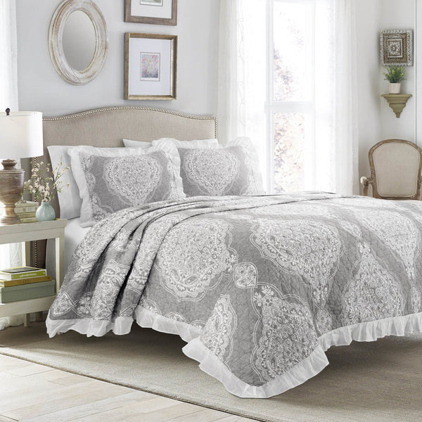 lush décor Lucianna Ruffle Edge Cotton Bedspread Set