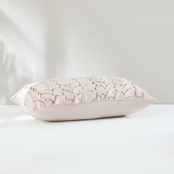 Lush Décor Chanterelle Decorative Pillow Cover