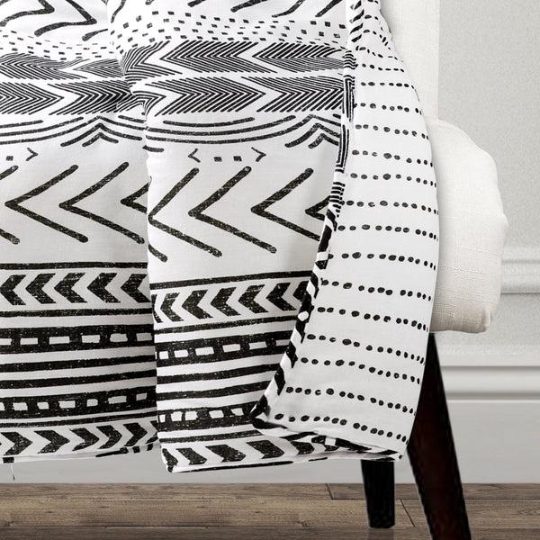 Lush Décor Hygge Geo Throw