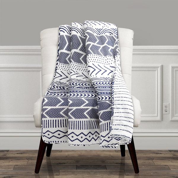Lush Décor Hygge Geo Throw