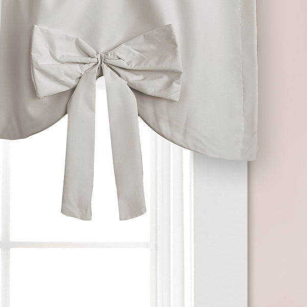 Lush Décor Melody Bow Valance