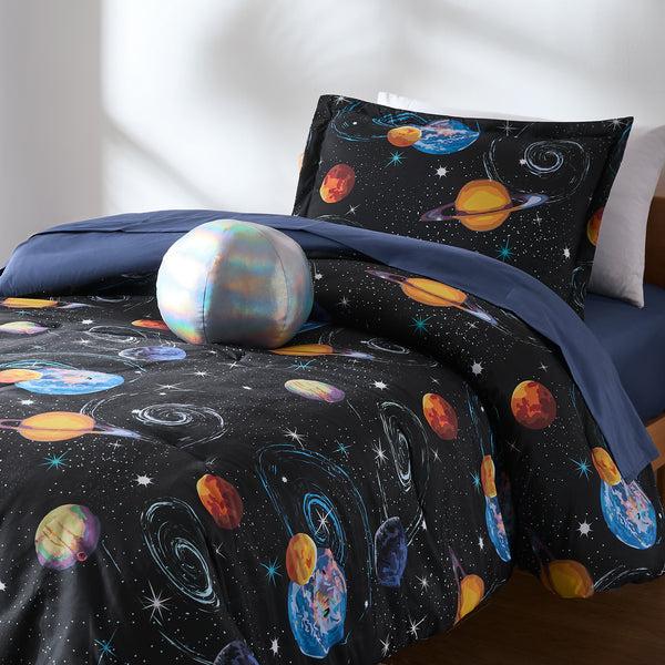 Lush Décor Mysterious Universe Comforter Set
