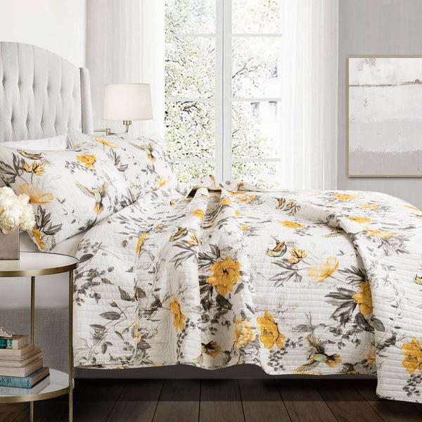 Lush Décor Penrose Floral 3 Piece Quilt Set