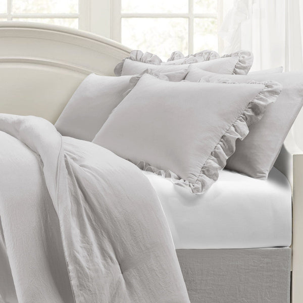 Lush Décor Reyna 6 Piece Daybed Comforter Set