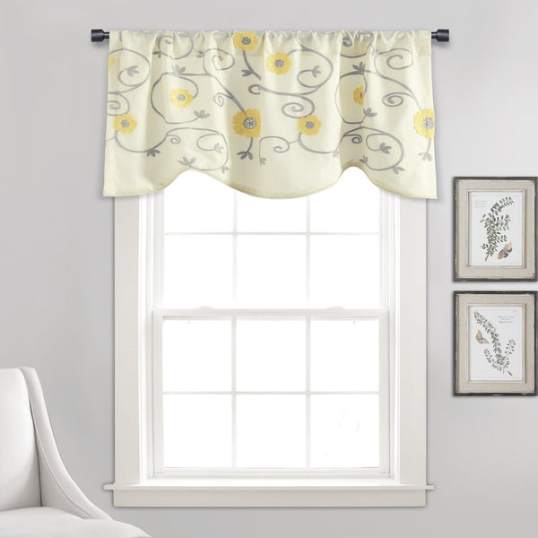Lush Décor Royal Garden Valance