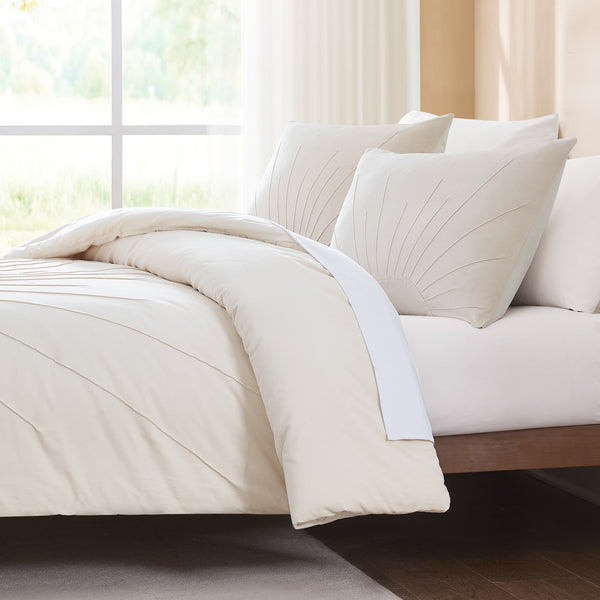 Lush Décor Solar Drift Velvet Comforter Set