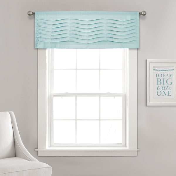 lush décor Wave Texture Valance