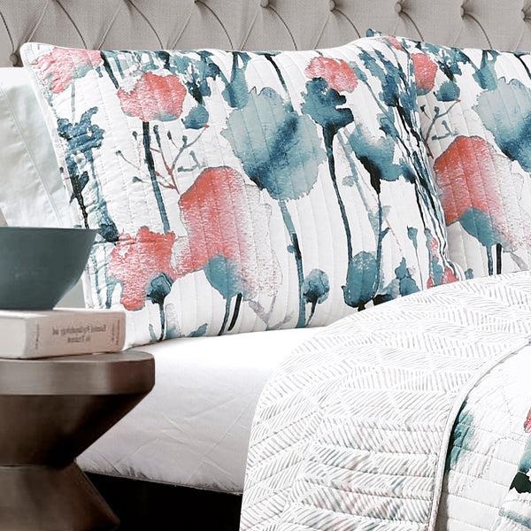 Lush Décor Zuri Flora Quilt 3 Piece Set