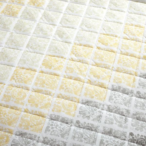 Lush Décor Medallion Ombre Reversible Quilt 3 Piece Set