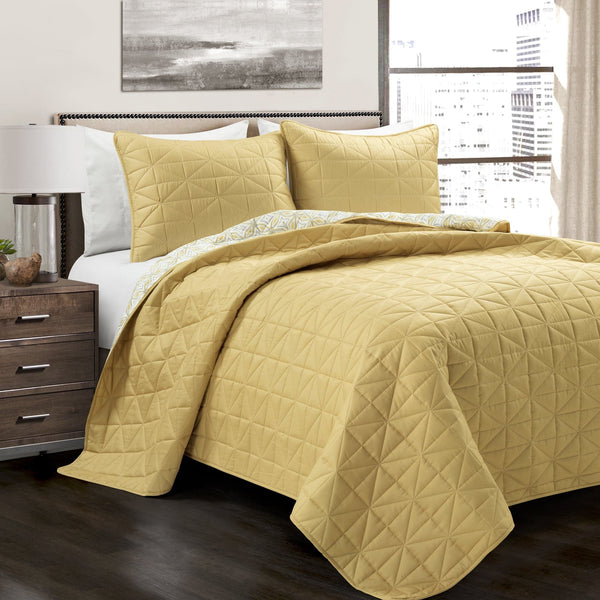 lush décor Mid Century Modern Geo Reversible Quilt 3 Piece Set