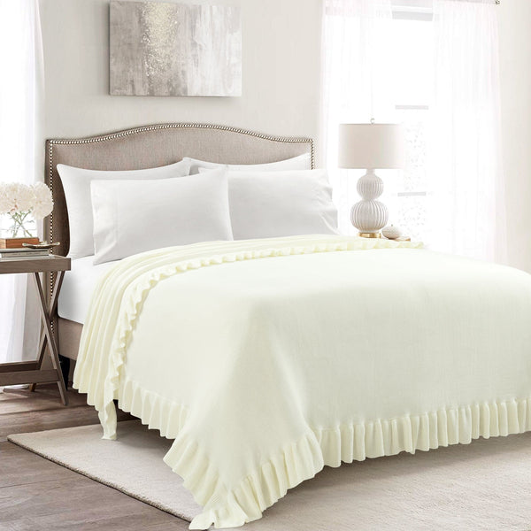 Lush Décor Reyna Soft Knitted Ruffle Blanket/Coverlet