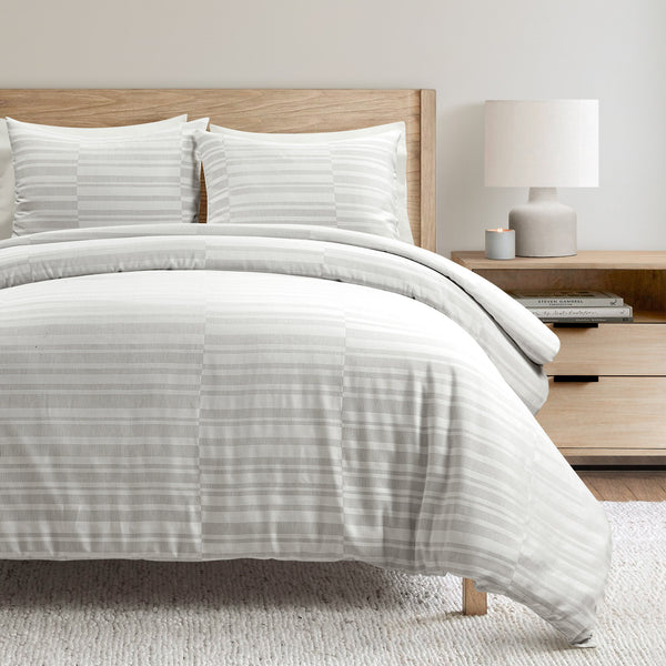 lush décor Sawyer Modern Broken Stripe Duvet Cover 3 Piece Set