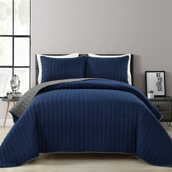 lush décor Soft Stripe All Season Quilt/Coverlet Set