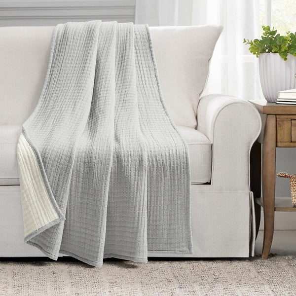 Lush Décor Solid Kantha Pick Stitch Yarn Dyed Cotton Woven Throw