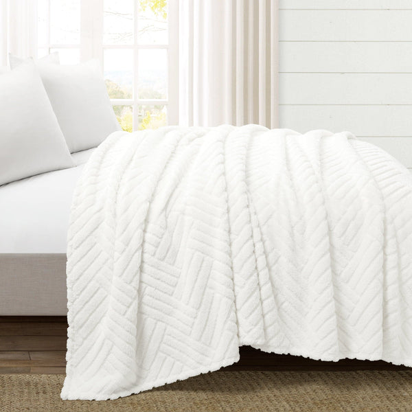 Lush Décor Super Cozy Ultra Soft Sherpa Jacquard Geo Blanket/Bedspread