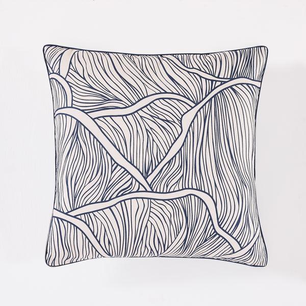 Lush Décor Umbra Bloom Reversible Decorative Pillow Cover Set