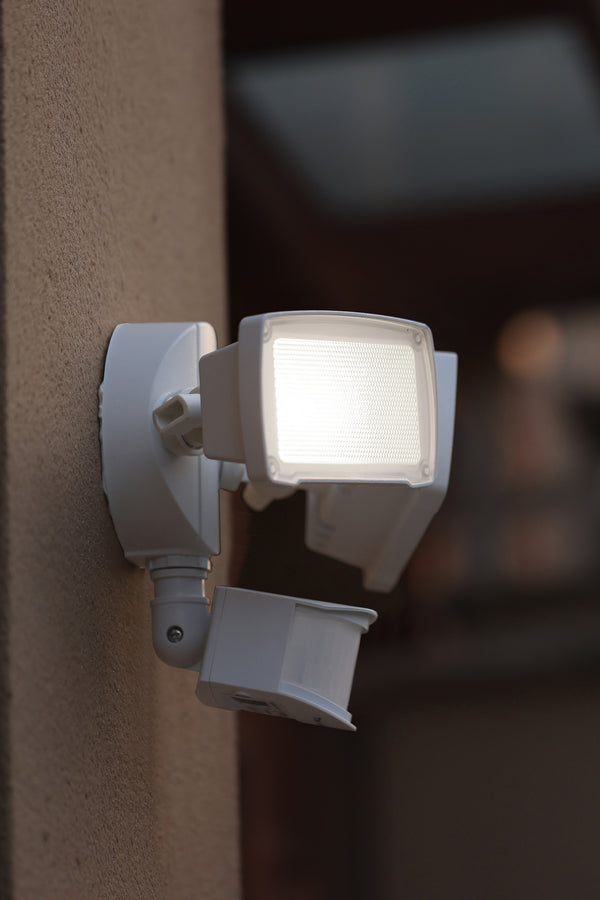 Lutec LUTEC-ALDI 3500LM 5000K 38W LED 180°Motion Activated D2D Dual-Head Floodlight
