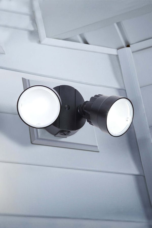 Lutec LUTEC-Shrimp 1130 LM 5200K 13.5W Switch Control LED Dual-Head Floodlight