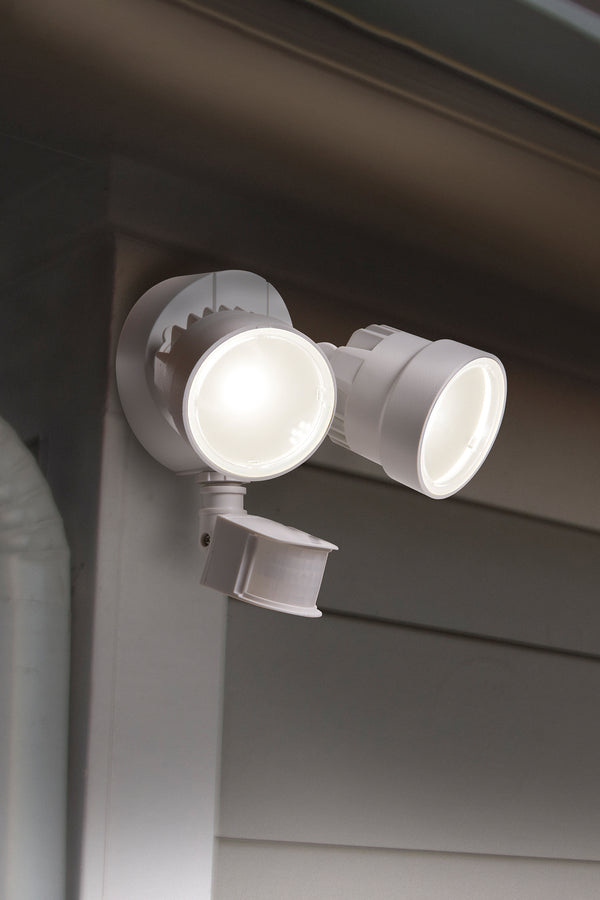 Lutec LUTEC-Shrimp 1130LM 5200K 13.5W LED 110° Motion Activated D2D Dual-Head Floodlight