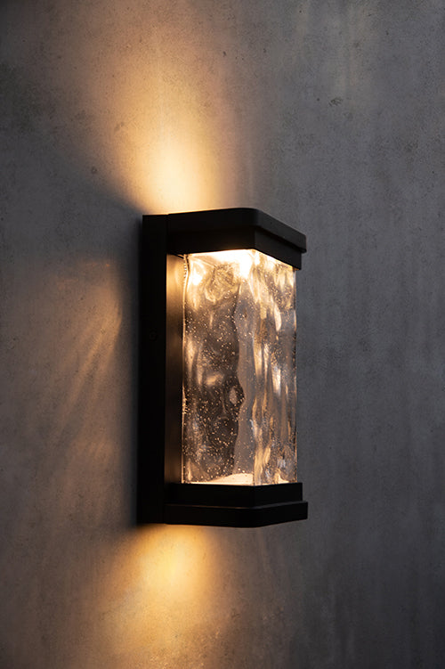 lutec LUTEC-STARRY LED Outdoor Wall Sconce With Seeded Glass Surround Dusk To Dawn 15W 1000LM 3000K