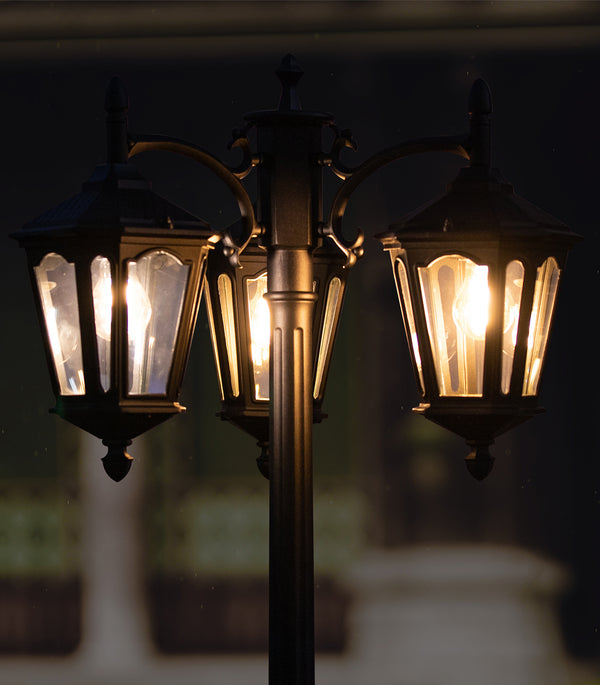 Lutec LUTEC-VINTAGE OBLIQUE 3-Head Die-Cast Aluminum LED Outdoor Hard Wired Street Light (Head & Pole)