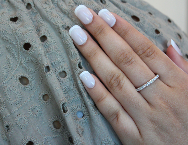 LuvMyJewelry Apex 14K White Gold Round Diamond Studded Band Ring - 0.5cts