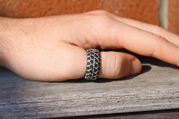 LuvMyJewelry Born Drifter Black Rhodium Plated Sterling Silver Tire Tread Black Diamond Band Ring