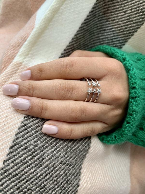 LuvMyJewelry Dazzling Star Bezel Trio Diamond Ring In 14K White Gold