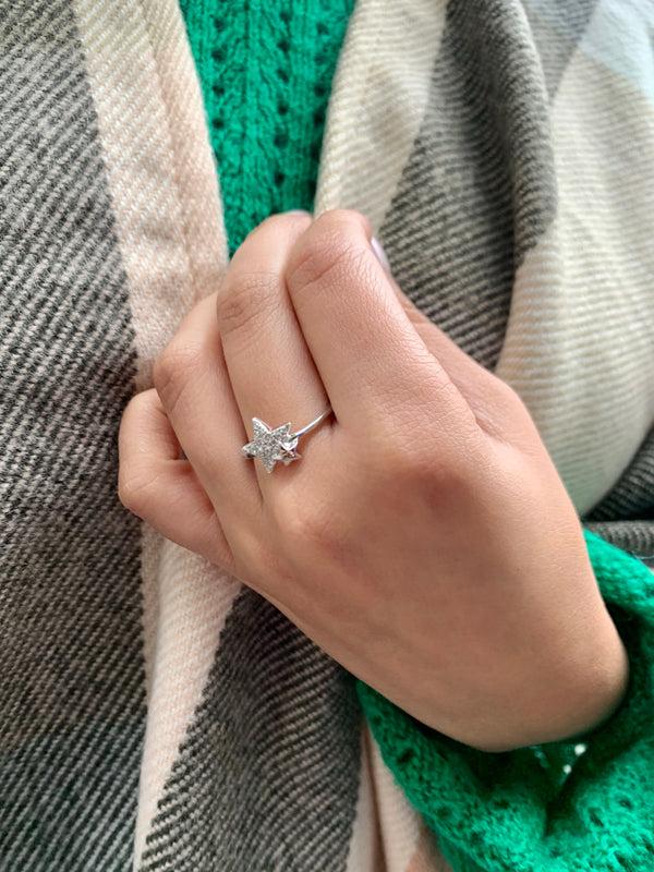 LuvMyJewelry Dazzling Starkissed Duo Diamond Ring In Sterling Silver