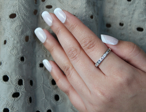 LuvMyJewelry Eternity 14K White Gold Round Diamond Studded Stackable Band Ring - 0.11cts