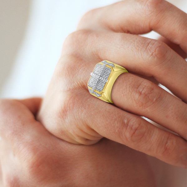 LuvMyJewelry Iced Oriel Diamond 1.02 (ct. Wt.) 14K Yellow Gold Ring