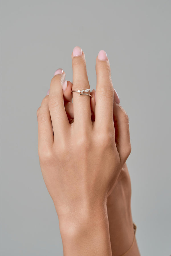 LuvMyJewelry Larys 14K White Gold Lab Grown Diamond Ring – 0.25 Ct