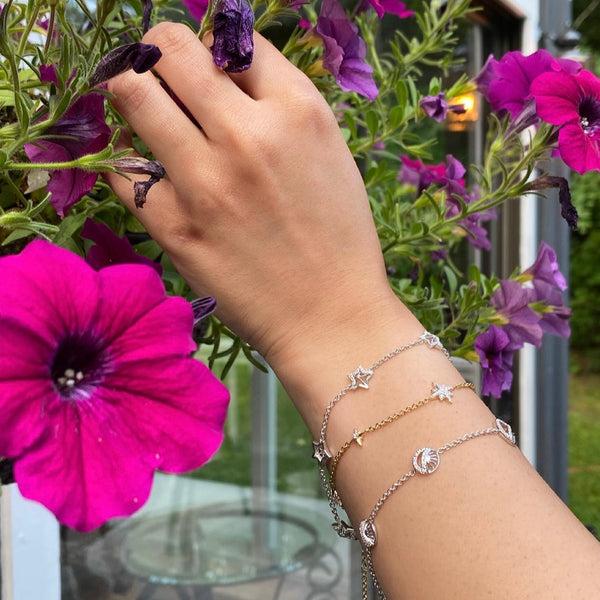 LuvMyJewelry Lucky Star Diamond Bracelet In Sterling Silver