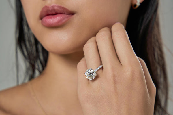 LuvMyJewelry Lyanna 14K White Gold Round Lab Grown Diamond Engagement Ring - 6.25 Cts