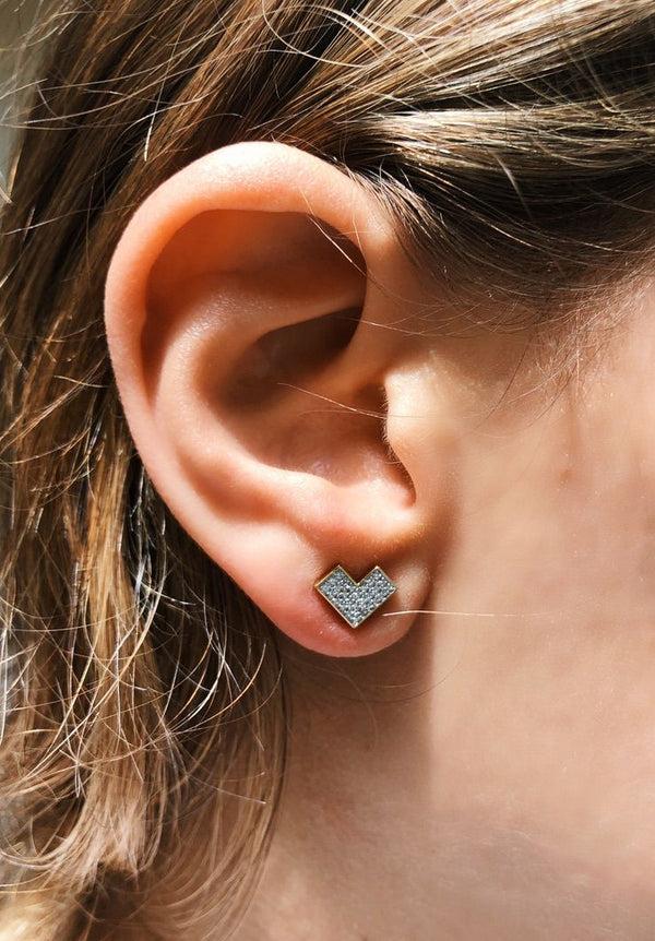 LuvMyJewelry One Way Arrow Diamond Stud Earrings In 14K Yellow Gold Vermeil On Sterling Silver