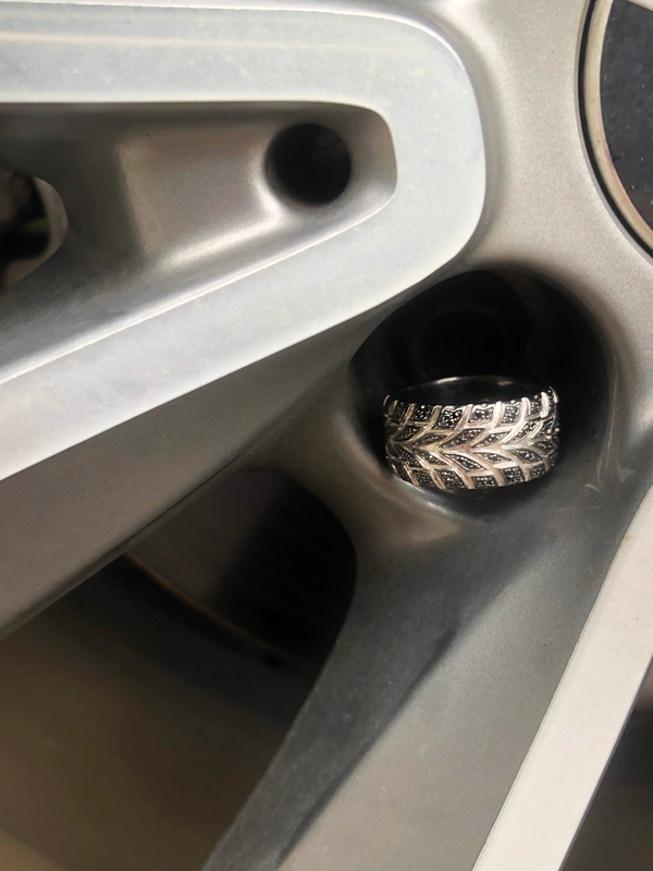 LuvMyJewelry Racer Swag Black Rhodium Plated Sterling Silver Tire Tread Black Diamond Band Ring