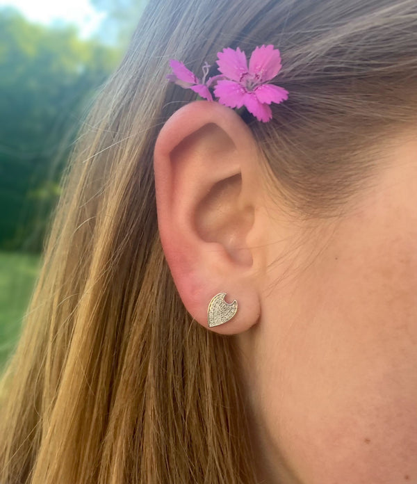 LuvMyJewelry Raindrop Diamond Stud Earrings In Sterling Silver