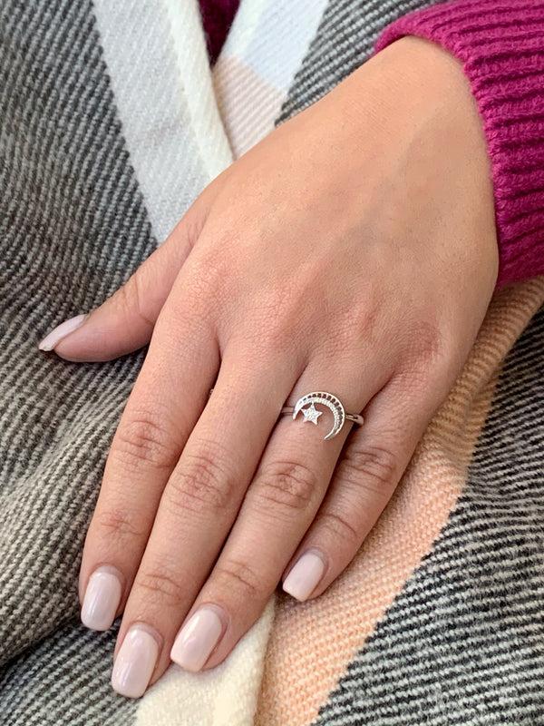 LuvMyJewelry Starkissed Crescent Diamond Ring In Sterling Silver