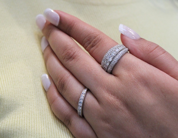 LuvMyJewelry Terra 14K White Gold Round Diamond Studded Wedding Band - 2.15cts